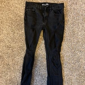 Men’s ripped skinny jeans